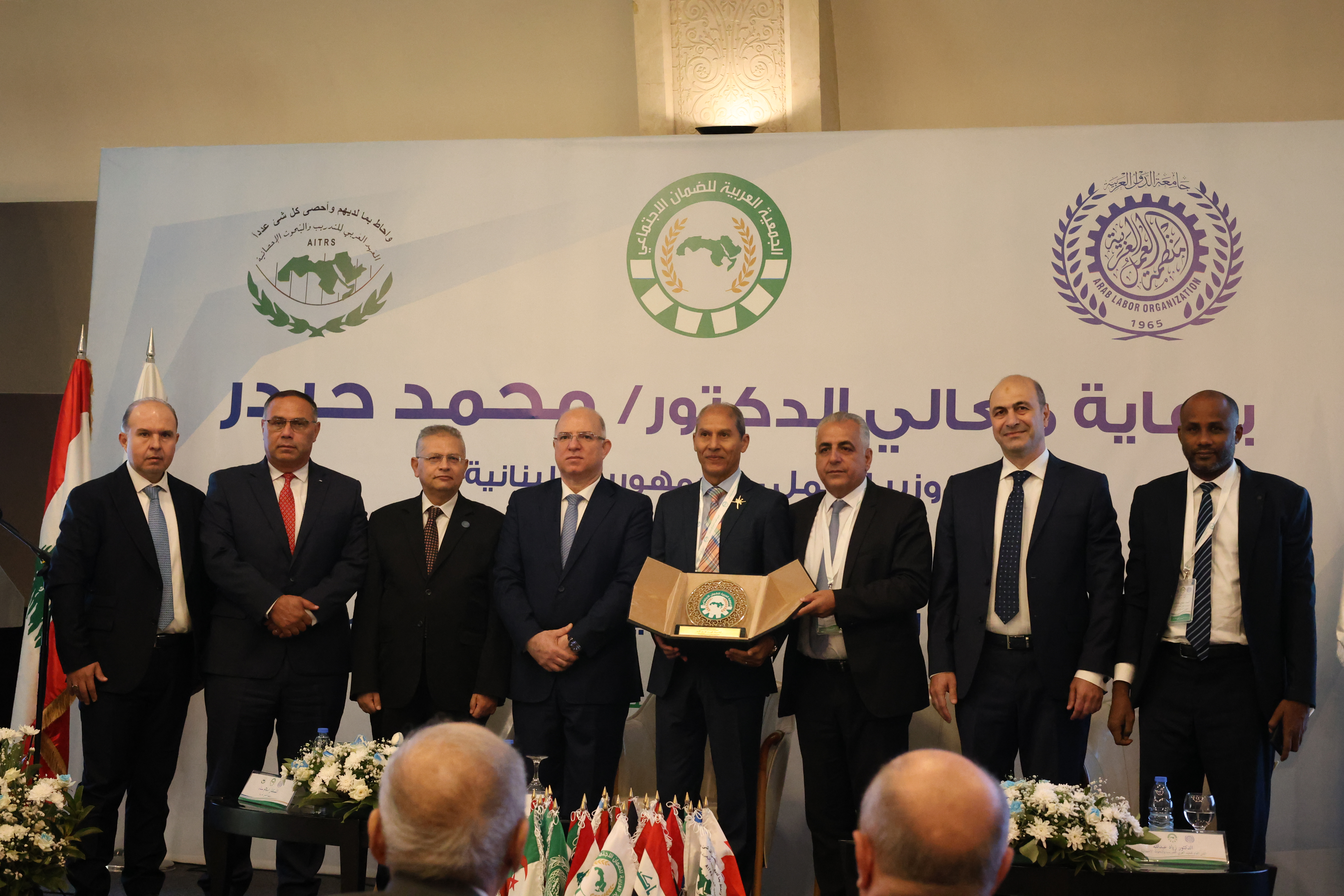 كركي يكرّم الاستاذ مجيد فتح الله